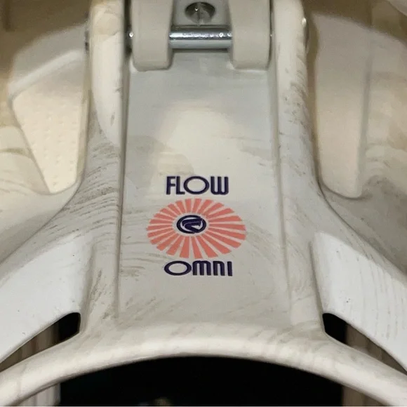 Flow Snowboard Bindings (OMNI) - Picture 6 of 16